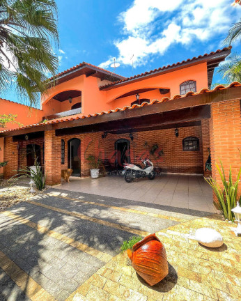 Casa com 4 Quartos à Venda, 252 m² em Indaiá - Caraguatatuba
