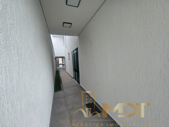 Imagem Casa com 4 Quartos à Venda, 209 m² em Planalto - Belo Horizonte