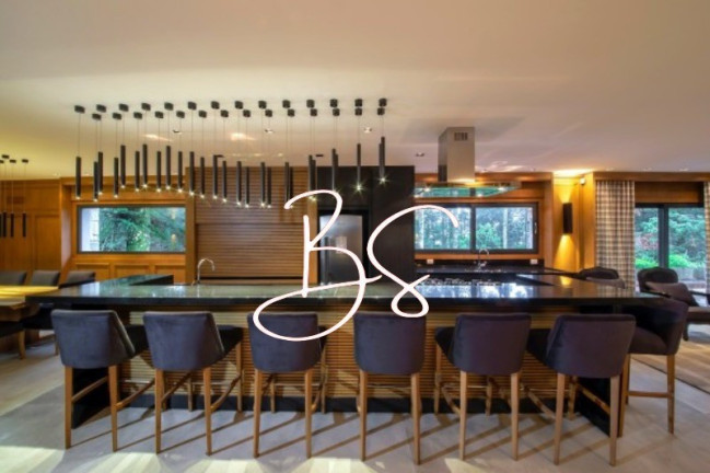 Imagem Apartamento com 3 Quartos à Venda, 319 m² em Planalto - Gramado