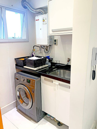 Imagem Apartamento com 2 Quartos à Venda, 45 m² em Moema - São Paulo