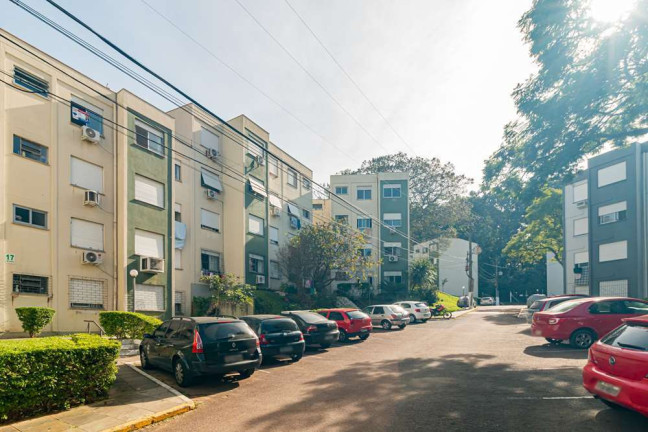 Imagem Imóvel com 2 Quartos à Venda, em Jardim Itu - Porto Alegre Imagem Imóvel com 2 Quartos à Venda, em Jardim Itu - Porto Alegre