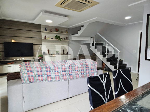 Imagem Casa com 4 Quartos à Venda, 256 m² em Vargem Pequena - Rio De Janeiro Imagem Casa com 4 Quartos à Venda, 256 m² em Vargem Pequena - Rio De Janeiro