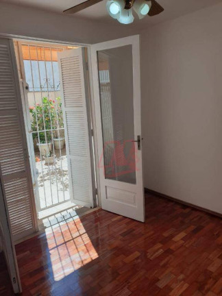 Imagem Apartamento com 1 Quarto à Venda, 52 m² em Santa Cecília - Porto Alegre Imagem Apartamento com 1 Quarto à Venda, 52 m² em Santa Cecília - Porto Alegre