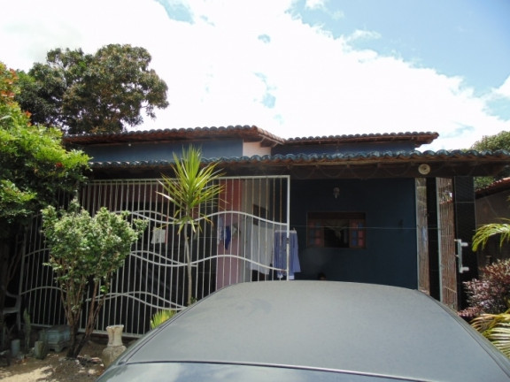 Imagem Casa com 3 Quartos à Venda, 263 m² em Santa Tereza - Parnamirim