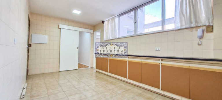Imagem Apartamento com 3 Quartos à Venda, 185 m² em Copacabana - Rio De Janeiro Imagem Apartamento com 3 Quartos à Venda, 185 m² em Copacabana - Rio De Janeiro