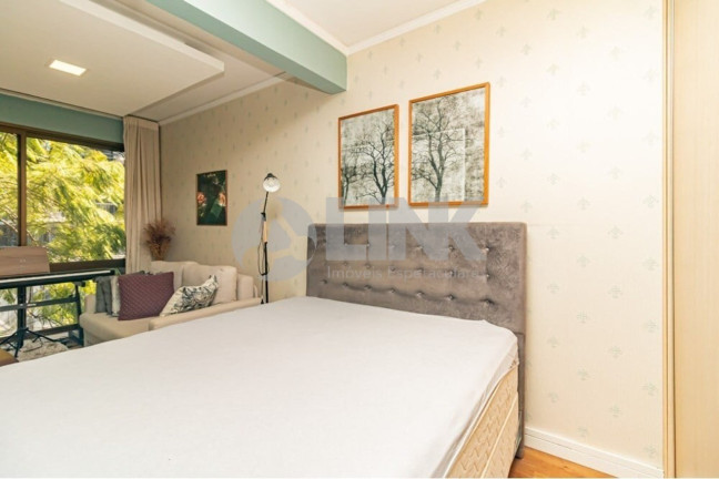 Imagem Apartamento com 1 Quarto à Venda, 51 m² em Petrópolis - Porto Alegre