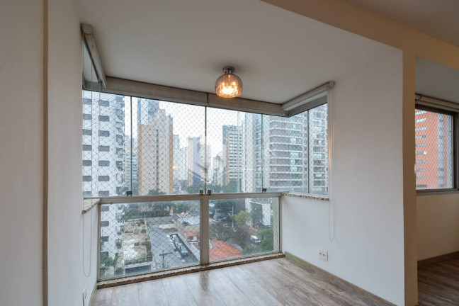 Imagem Apartamento com 4 Quartos à Venda, 143 m² em Moema - São Paulo Imagem Apartamento com 4 Quartos à Venda, 143 m² em Moema - São Paulo