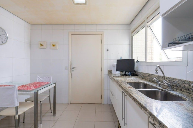 Imagem Apartamento com 3 Quartos à Venda, 163 m² em Campo Belo - São Paulo