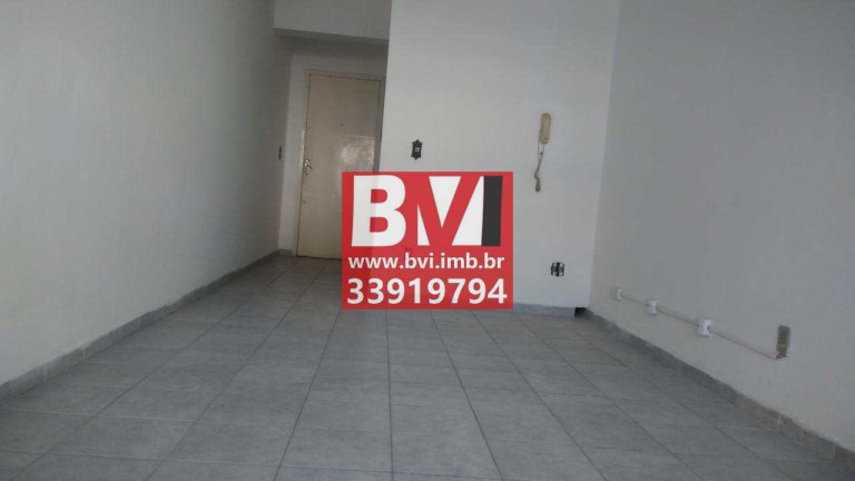 Imóvel Comercial à Venda, 24 m² em Penha Circular - Rio De Janeiro