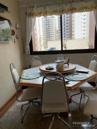 Imagem Apartamento com 3 Quartos à Venda, 226 m² em Sumaré - São Paulo Imagem Apartamento com 3 Quartos à Venda, 226 m² em Sumaré - São Paulo