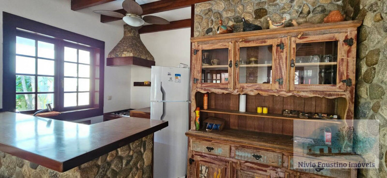 Imagem Casa com 3 Quartos à Venda, 200 m² em Barra Do Una - São Sebastião Imagem Casa com 3 Quartos à Venda, 200 m² em Barra Do Una - São Sebastião
