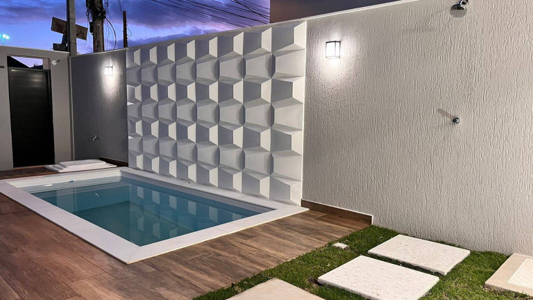 Imagem Casa com 3 Quartos à Venda,  em Ouro Verde - Rio Das Ostras