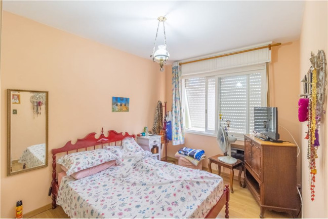 Imagem Imóvel com 1 Quarto à Venda,  em Moinhos De Vento - Porto Alegre