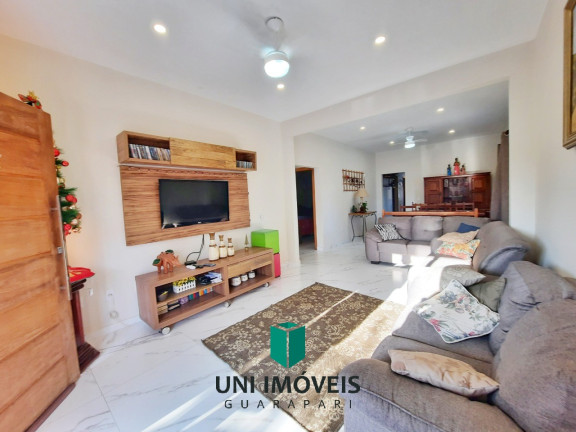 Imagem Casa com 6 Quartos à Venda, 278 m² em Nova Guarapari - Guarapari Imagem Casa com 6 Quartos à Venda, 278 m² em Nova Guarapari - Guarapari