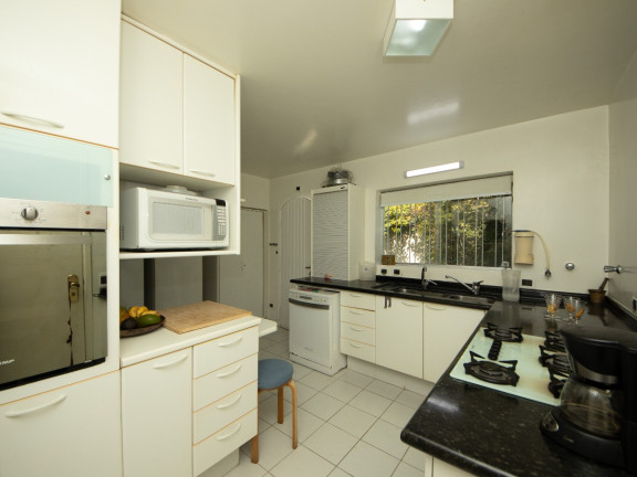 Imagem Casa com 4 Quartos à Venda, 295 m² em Real Parque - São Paulo