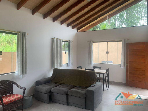 Imagem Casa com 2 Quartos à Venda, 120 m² em Jardim Capricórnio - Caraguatatuba