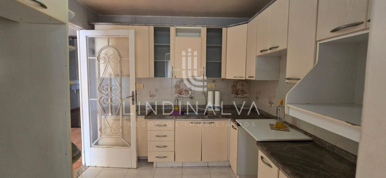 Imagem Casa com 4 Quartos à Venda, 220 m² em Conjunto Libra Iv - Foz Do Iguacu Imagem Casa com 4 Quartos à Venda, 220 m² em Conjunto Libra Iv - Foz Do Iguacu