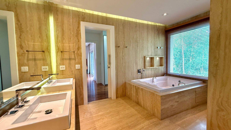Imagem Casa com 4 Quartos à Venda, 851 m² em Santana De Parnaíba