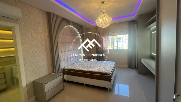 Imagem Apartamento com 4 Quartos à Venda, 268 m² em Meia Praia - Itapema