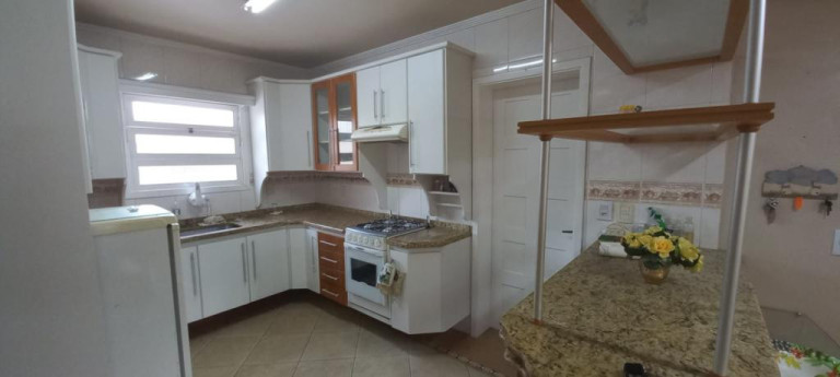 Imagem Sobrado com 4 Quartos à Venda, 270 m² em Capão Novo - Capao Da Canoa