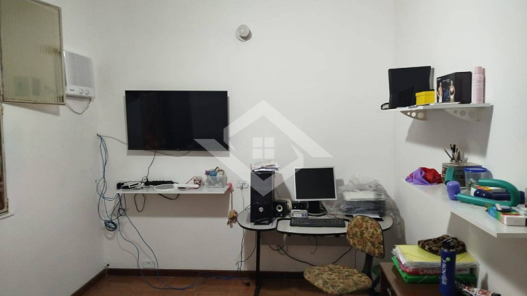 Imagem Casa com 3 Quartos à Venda, 297 m² em Campo Grande - Rio De Janeiro
