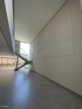 Imagem Casa com 4 Quartos à Venda, 290 m² em Jardins Madri - Goiânia Imagem Casa com 4 Quartos à Venda, 290 m² em Jardins Madri - Goiânia