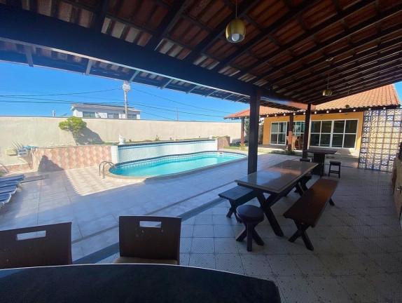 Imagem Casa com 4 Quartos à Venda, 1.080 m² em Interlagos - Vila Velha Imagem Casa com 4 Quartos à Venda, 1.080 m² em Interlagos - Vila Velha