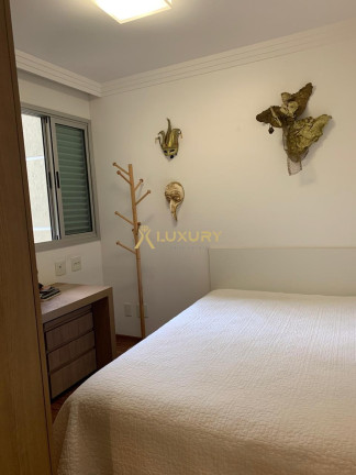 Imagem Imóvel com 2 Quartos à Venda, 75 m² em Coração De Jesus - Belo Horizonte