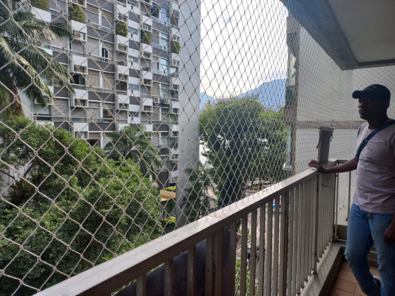 Imagem Apartamento com 3 Quartos à Venda, 135 m² em Lagoa - Rio De Janeiro Imagem Apartamento com 3 Quartos à Venda, 135 m² em Lagoa - Rio De Janeiro
