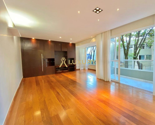 Imagem Imóvel com 3 Quartos à Venda, 110 m² em Sion - Belo Horizonte Imagem Imóvel com 3 Quartos à Venda, 110 m² em Sion - Belo Horizonte