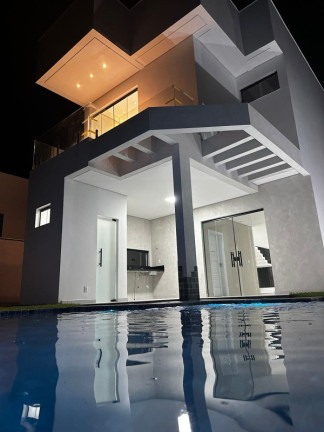 Imagem Casa com 3 Quartos à Venda, 250 m² em Ponta Negra - Manaus
