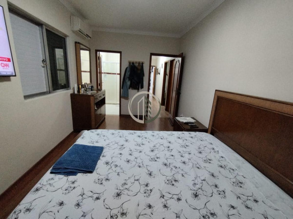 Imagem Casa com 3 Quartos à Venda, 151 m² em Embaré - Santos