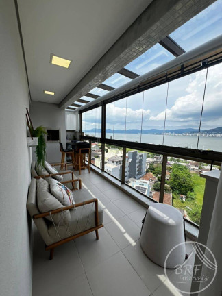 Cobertura com 3 Quartos à Venda, 180 m² em Balneário - Florianópolis