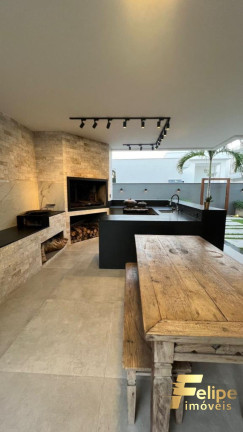 Imagem Casa com 4 Quartos à Venda, 312 m² em Carapina Grande - Serra