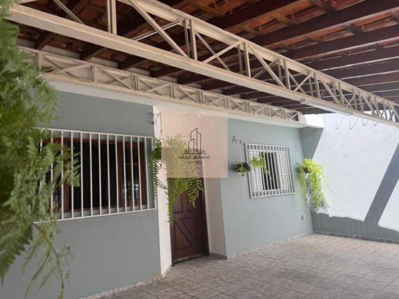 Casa com 3 Quartos à Venda, 122 m²