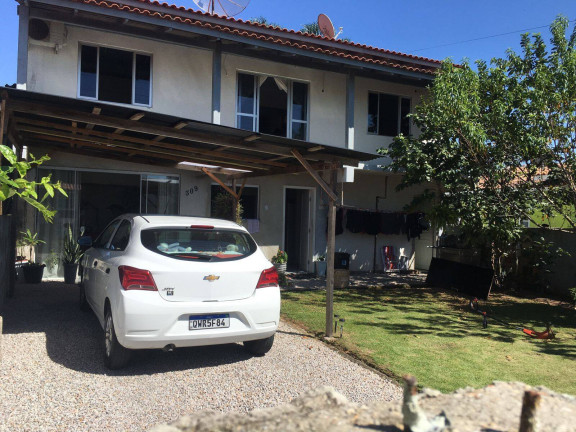 Imagem Casa com 3 Quartos à Venda, 140 m² em Praça - Tijucas