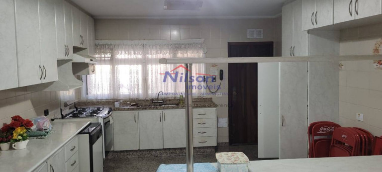 Imagem Casa com 3 Quartos à Venda, 380 m² em Vila Galvão - Guarulhos