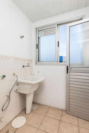 Imagem Imóvel com 2 Quartos à Venda, 54 m² em Humaitá - Porto Alegre Imagem Imóvel com 2 Quartos à Venda, 54 m² em Humaitá - Porto Alegre