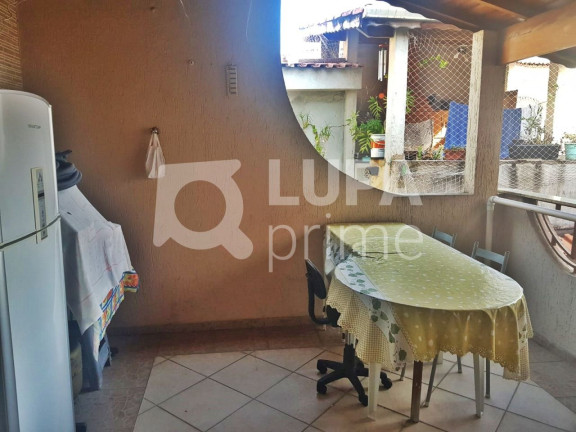 Imagem Casa com 3 Quartos à Venda, 320 m² em Vila Galvão - Guarulhos Imagem Casa com 3 Quartos à Venda, 320 m² em Vila Galvão - Guarulhos