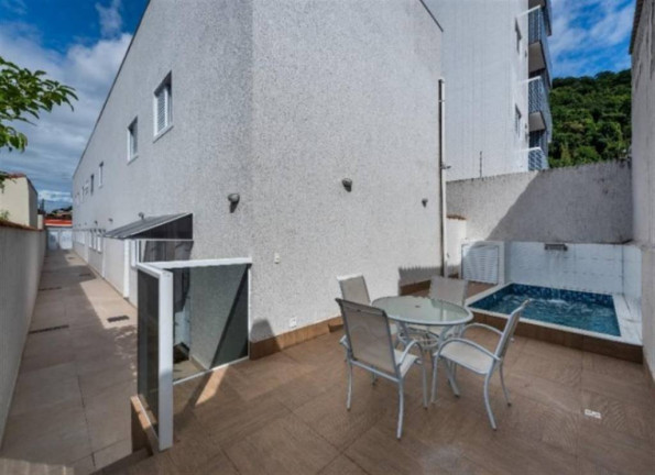 Imagem Sobrado com 2 Quartos à Venda, 61 m² em Vila Arens - Mongagua