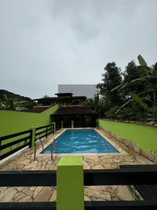 Imagem Casa com 6 Quartos à Venda, 250 m² em Verde Mar - Caraguatatuba Imagem Casa com 6 Quartos à Venda, 250 m² em Verde Mar - Caraguatatuba