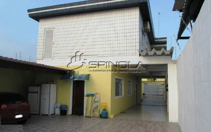 Casa com 3 Quartos à Venda, 190 m² em Tupi - Praia Grande