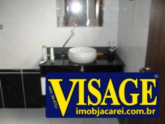 Casa com 3 Quartos à Venda,  em Vila Branca - Jacareí