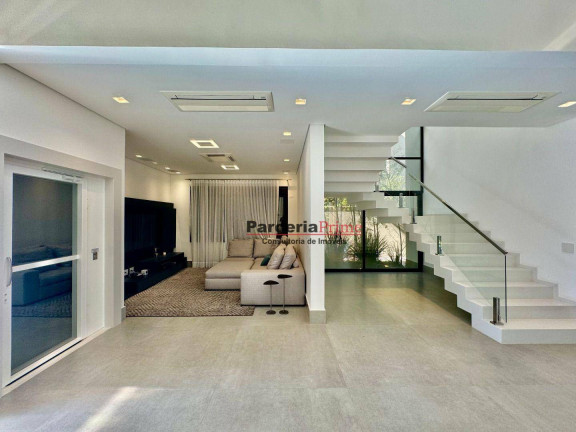 Imagem Casa com 5 Quartos à Venda, 692 m² em Riviera Módulo 17 - Bertioga Imagem Casa com 5 Quartos à Venda, 692 m² em Riviera Módulo 17 - Bertioga