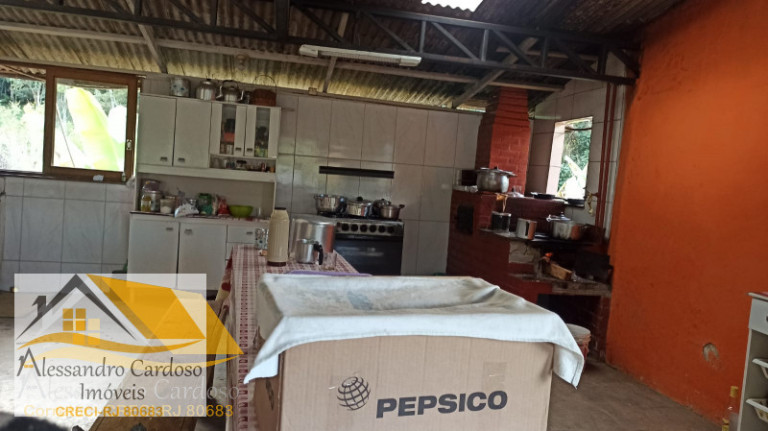 Imagem Chácara com 3 Quartos à Venda, 146.000 m²