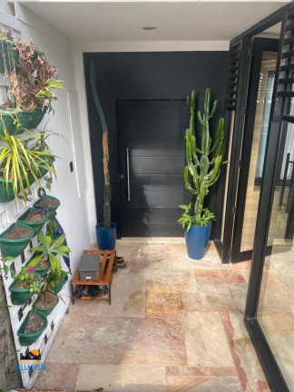 Imagem Casa com 6 Quartos à Venda, 1.256 m² em Ilha Porchat - São Vicente Imagem Casa com 6 Quartos à Venda, 1.256 m² em Ilha Porchat - São Vicente