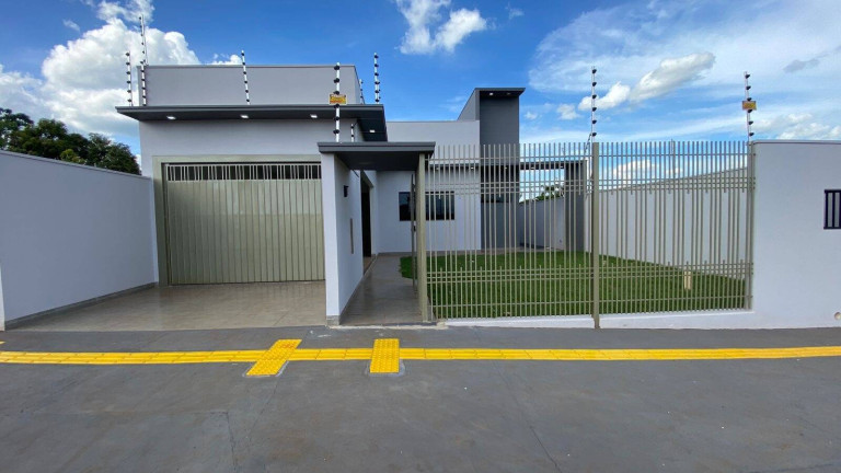 Casa com 3 Quartos à Venda, 120 m² em Buritis - Tangará Da Serra
