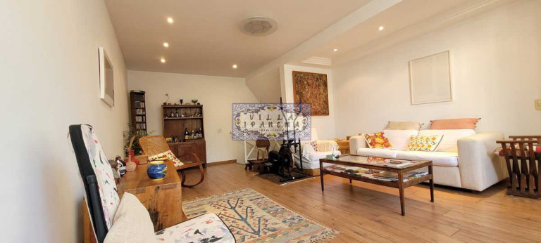 Imagem Apartamento com 3 Quartos à Venda, 130 m² em Copacabana - Rio De Janeiro Imagem Apartamento com 3 Quartos à Venda, 130 m² em Copacabana - Rio De Janeiro