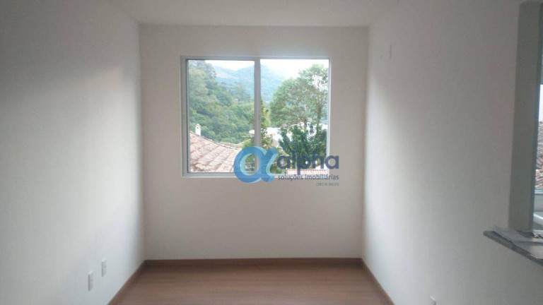 Imagem Apartamento com 2 Quartos à Venda, 50 m² em Morin - Petrópolis