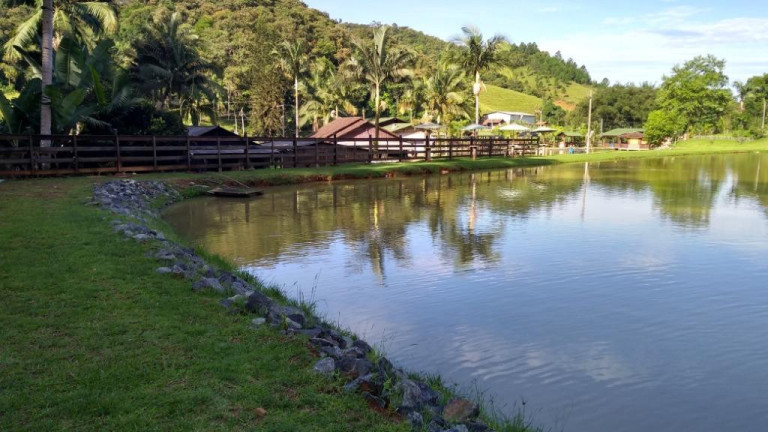 Imagem Fazenda à Venda, 900 m² em Vila Itoupava - Blumenau Imagem Fazenda à Venda, 900 m² em Vila Itoupava - Blumenau